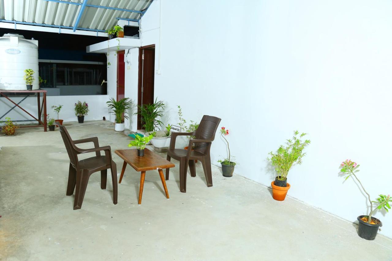 Bethesda Inn Kochi Extérieur photo