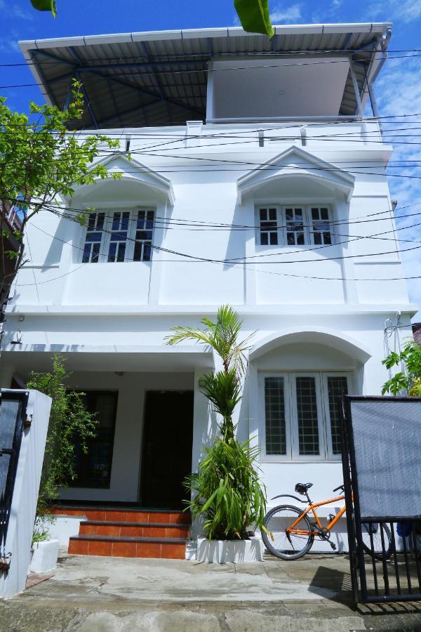 Bethesda Inn Kochi Extérieur photo