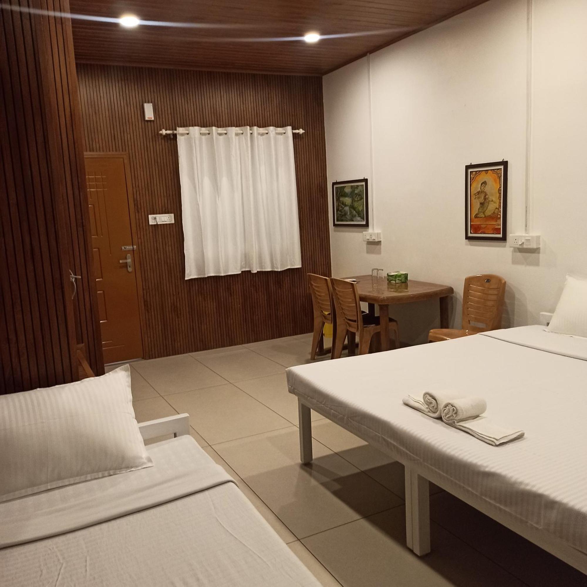 Bethesda Inn Kochi Extérieur photo
