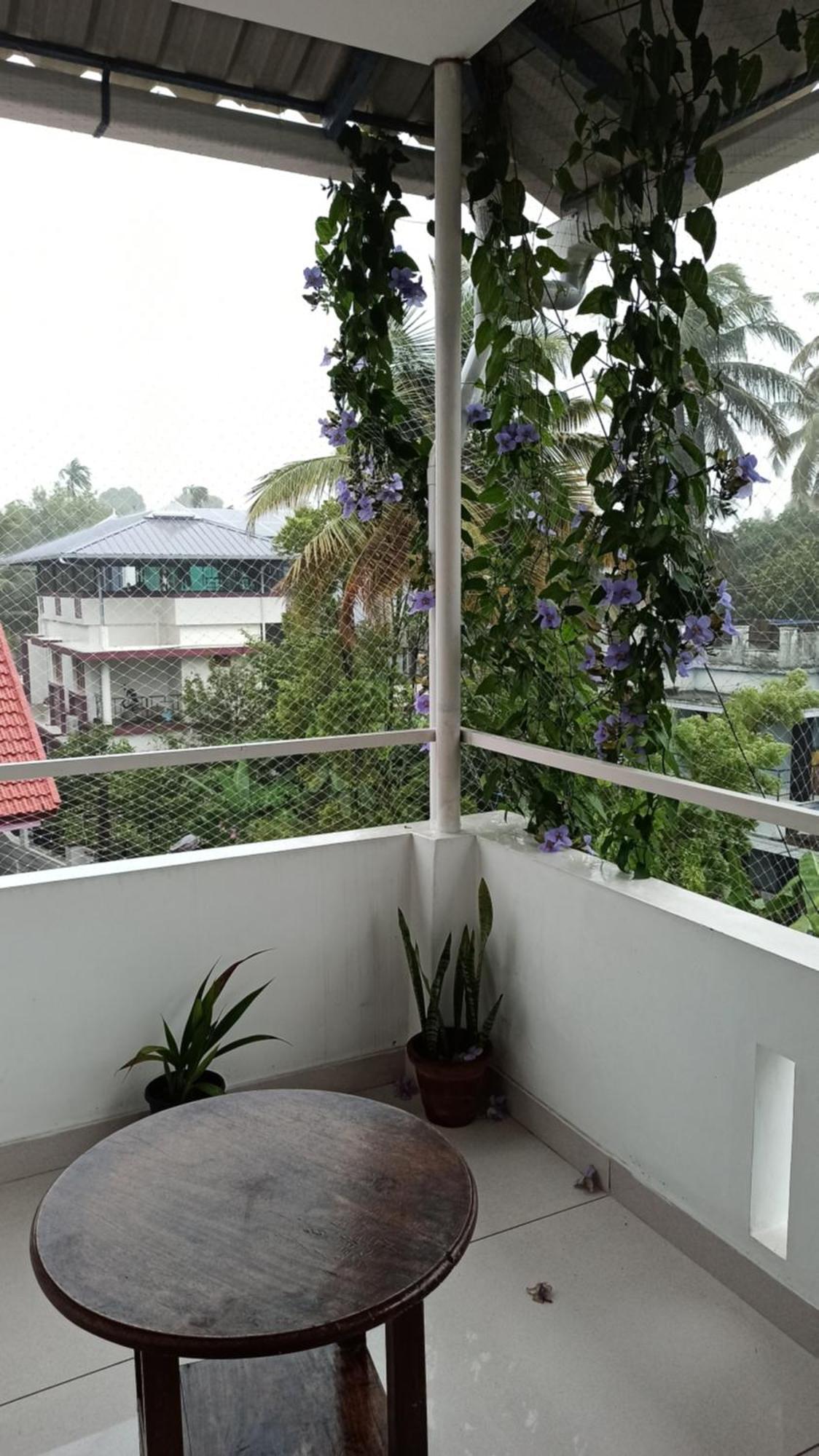 Bethesda Inn Kochi Extérieur photo